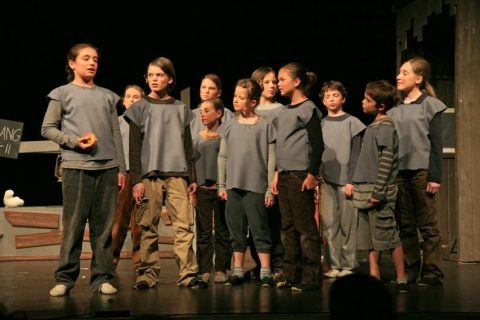 2010 Kinderheim D.RACHE 05