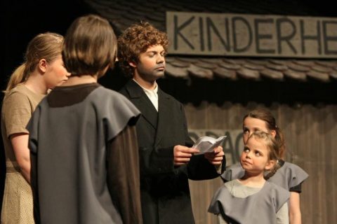 2010 Kinderheim D.RACHE 27