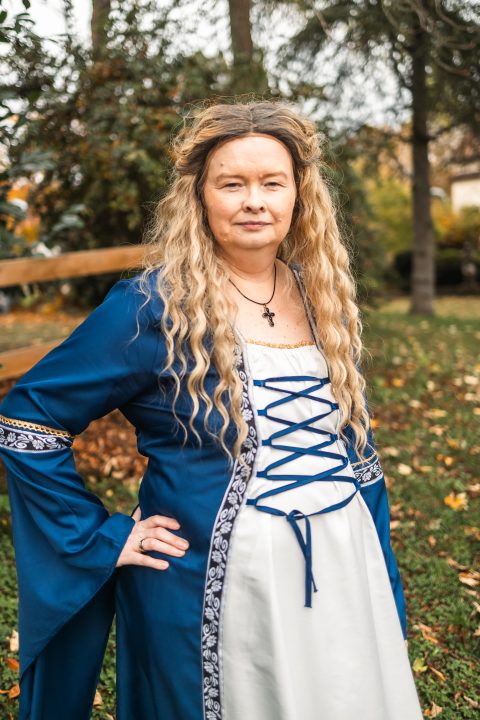 2024 Robin Hood - Marian