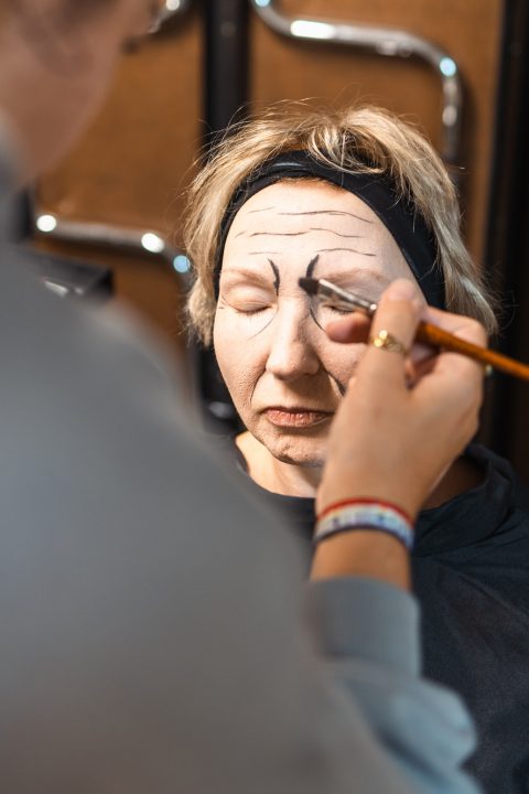 Leise Rieselt Der Spuk - Schminken