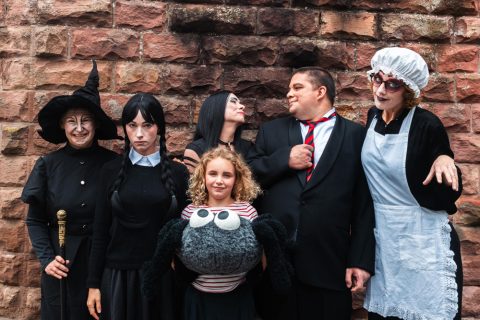 Leise Rieselt Der Spuk - Das Familienbild